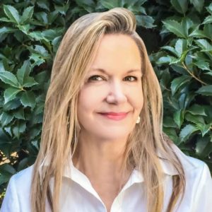 Joanna Gustafson, Brain Health and Lifestyle Medicine Specialist, smiling